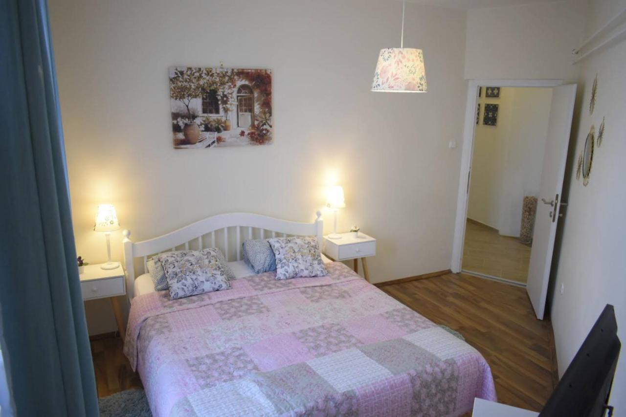 Fonix Family Apartment A Step From Szechenyi Square Pécs Eksteriør billede